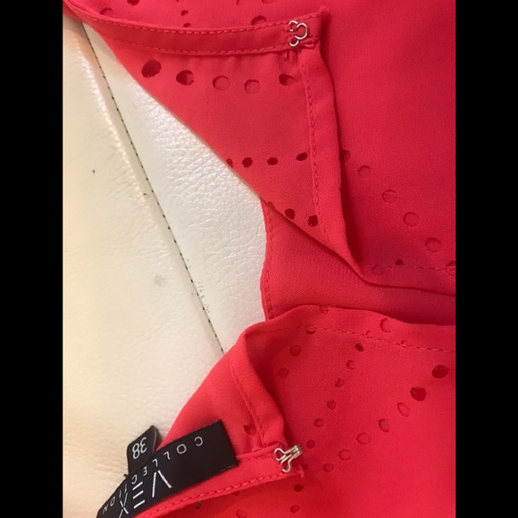Vex Collection Red Sleeveless Blouse - Picture 7 of 10